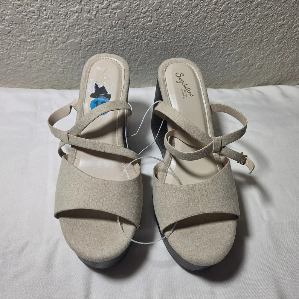 Seychelles platform wedge